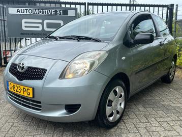 Toyota Yaris VVTi + | AIRCO | 76dkm | ELEK PAKKET | ZUINIG | beschikbaar voor biedingen