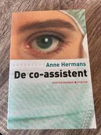 De Co-assistent - Anne Hermans, Ophalen of Verzenden, Zo goed als nieuw, Nederland