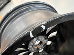Tesla 20" Turbine Velg gescheurd, Ophalen of Verzenden, Gebruikt, 20 inch, Velg(en)