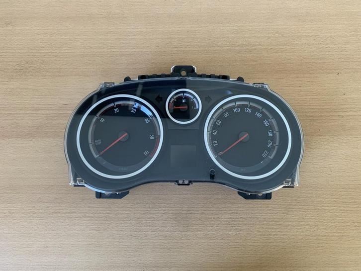 kilometerteller opel corsa D 1.3 CDTi 2009 tot 2014 13316515, Auto-onderdelen, Dashboard en Schakelaars, Opel, Gebruikt, Ophalen of Verzenden