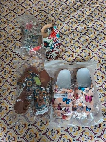 Sandalen/crocs  beschikbaar voor biedingen