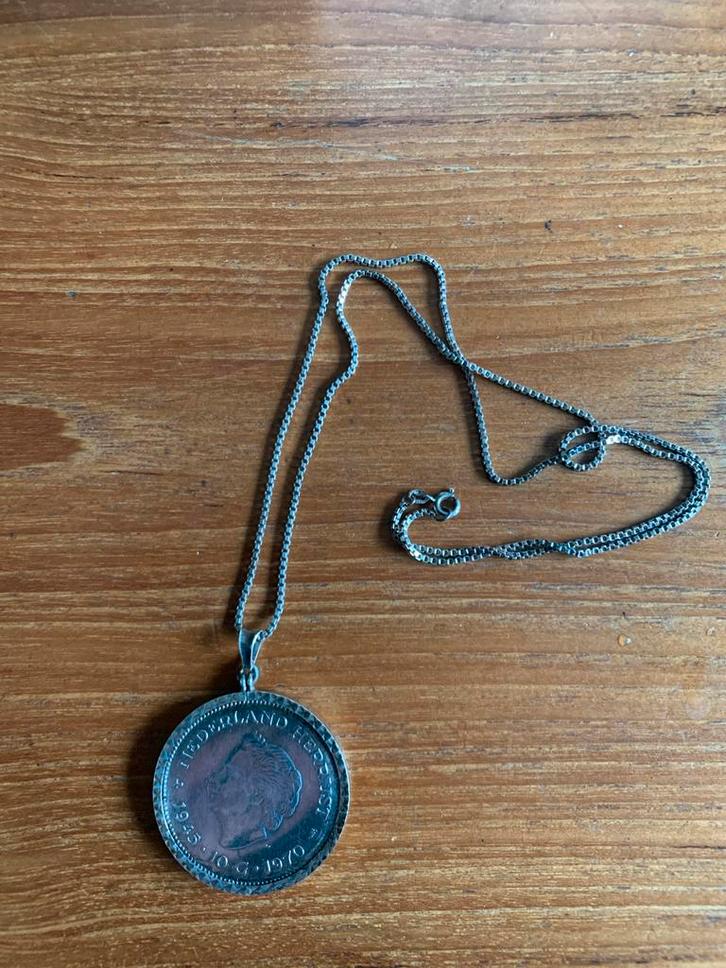 Zilveren 10 Gulden Munt aan Kettinkje, Sieraden, Tassen en Uiterlijk, Kettinghangers, Gebruikt, Zilver, Overige voorstellingen
