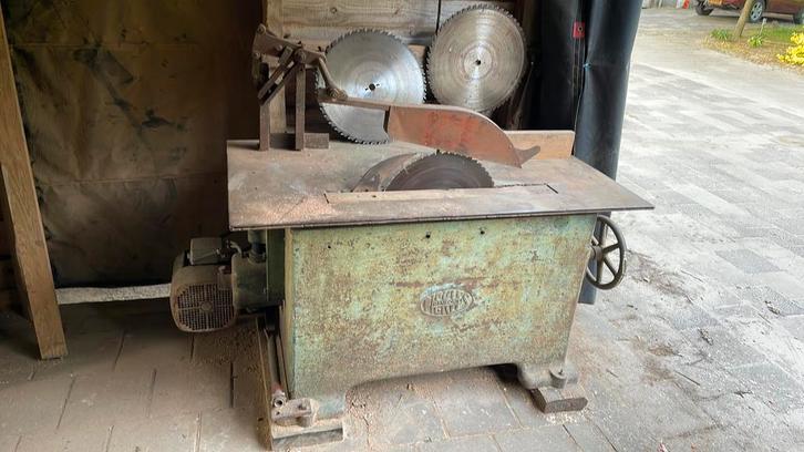 Zaagtafel lintzaag langgatboor, vlak/dikbank+draaibank 380 V, Doe-het-zelf en Verbouw, Gereedschap | Zaagmachines, Gebruikt, Cirkelzaag