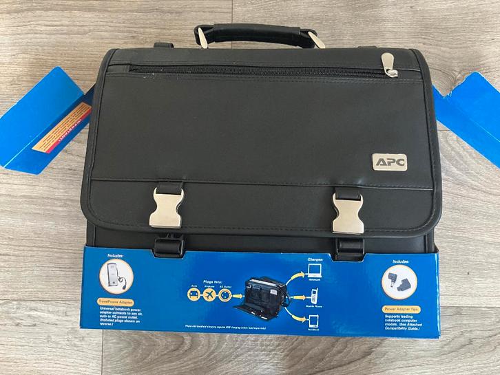 APC Travelpower Case - nieuw, Computers en Software, Overige Computers en Software, Nieuw, Ophalen of Verzenden