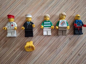 Lego figs 5stuks vintage goede staat beschikbaar voor biedingen