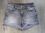 Grijze jeans short Sting (Seven sisters) maat XS, Grijs, Ophalen of Verzenden, W27 (confectie 34) of kleiner, The Sting