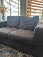 Grijze 2 zitsbank, Huis en Inrichting, Banken | Bankstellen, Ophalen, 150 tot 200 cm, Tweepersoons, 75 tot 100 cm