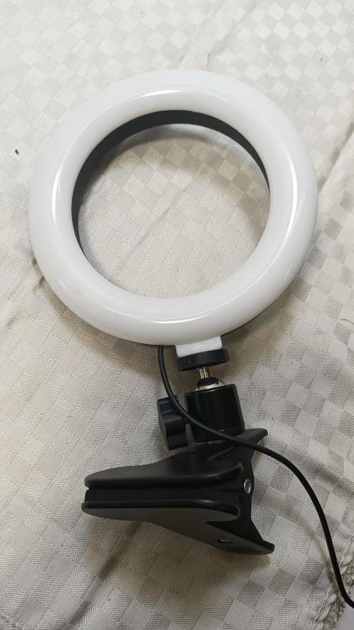 USB ringlampje 16cm diameter - selfie licht voor telefoon, Telecommunicatie, Mobiele telefoons | Telefoon-opladers, Zo goed als nieuw