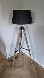 Staande lamp driepoot, Ophalen, Gebruikt, 150 tot 200 cm, Metaal