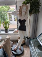 Tekoop pin up lekker ding, Verzamelen, Beelden en Beeldjes, Ophalen, Zo goed als nieuw