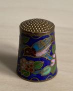 Vintage Vingerhoedje Cloisonne  Parelmoer 2 cm 1970, Ophalen, Gebruikt
