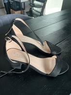 Hakken | Muiltjes | Gratis, Ophalen, Zwart, Sandalen of Muiltjes, Zo goed als nieuw