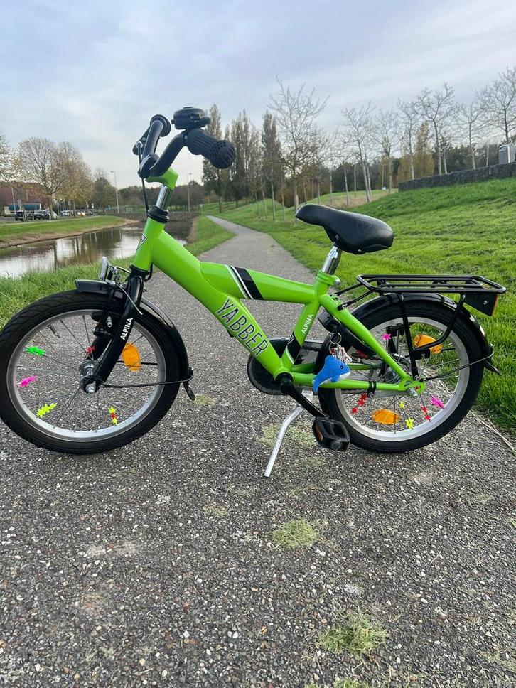 Mooie kinderfiets 16'' Yabber Alpina Groen Super staat!, Fietsen en Brommers, Fietsen | Jongens, Zo goed als nieuw, 16 inch, Handrem