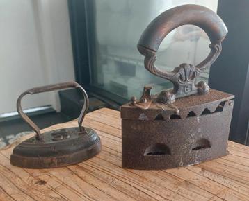 antieke typemachine, strijkijzer, wafelijzer, poffertjespan beschikbaar voor biedingen