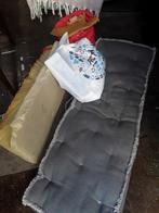 Schuim,stof,kussen,bank gratis af te halen, Ophalen, Gebruikt