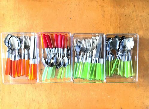 Vrolijk Bestek van de Hema, Huis en Inrichting, Keuken | Bestek, Zo goed als nieuw, Bestekset, Rvs of Chroom, Vaatwasserbestendig