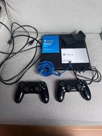 PS4 met 2 controllers, oplaadstation en een 3m oplader, Spelcomputers en Games, Spelcomputers | Sony PlayStation 4, Met 2 controllers