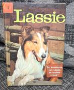 2 boeken    lassie 1960, Verzamelen, Film en Tv, Overige typen, Gebruikt, Ophalen of Verzenden, Film