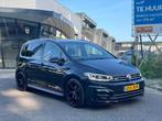 Volkswagen TOURAN 1.5 TSI 3X R-LINE PANO LEDER LED CAMERA KE, Adaptive Cruise Control, 15 km/l, 4 cilinders, 150 pk