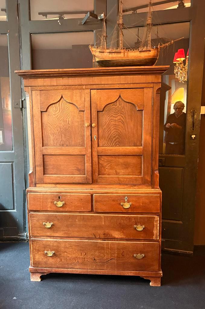 Antiek eiken Engels kabinet ca 1820, Huis en Inrichting, Kasten | Dressoirs, Gebruikt, 100 tot 150 cm, 50 tot 75 cm, Met lade(s)