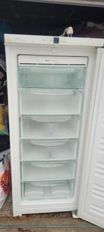 Liebherr vriezer met no frost, Gebruikt, Energieklasse A of zuiniger, 140 tot 160 cm, Ophalen