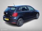 Volkswagen Polo 5Drs 1.0 Allstar Clima Stoelverwarming Donke, Auto's, Volkswagen, Stof, Zwart, Bedrijf, Handgeschakeld