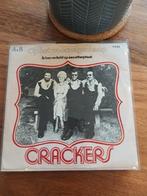 Crackers single Op het woonwagenkamp/etherpiraat, Ophalen of Verzenden, Zo goed als nieuw, Overige formaten, Levenslied of Smartlap