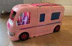 Barbie Camper met 6 Barbies en accessoires!, Kinderen en Baby's, Speelgoed | Poppenhuizen, Toebehoren, Ophalen of Verzenden, Zo goed als nieuw