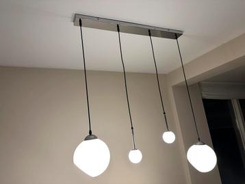 Lamp beschikbaar voor biedingen