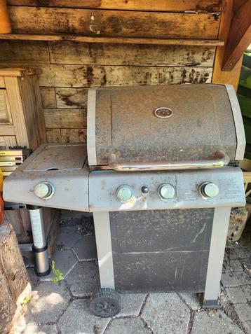 Gas bbq zonder fles beschikbaar voor biedingen