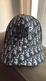 Dior pet, Ophalen of Verzenden, Zo goed als nieuw, One size fits all