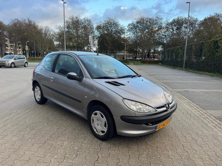 Peugeot 206 1.4 X-line, Auto's, Peugeot, Bedrijf, Te koop, Airbags, Elektrische ramen, Metallic lak, Sportstoelen, Startonderbreker