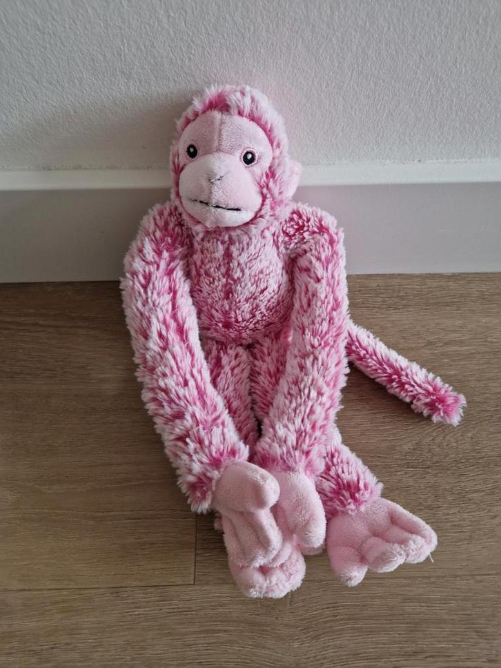 Knuffel aap roze PIA 30 cm slingeraap K8323, Kinderen en Baby's, Speelgoed | Knuffels en Pluche, Zo goed als nieuw, Overige typen