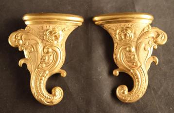 Paar antieke bronzen sierornamenten  beschikbaar voor biedingen