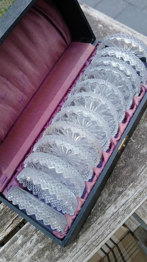 Antieke Kristallen Onderzetters - Set van 12 in Doos, Antiek en Kunst, Antiek | Glas en Kristal, Ophalen of Verzenden