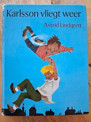 Astrid Lindgren   -  Karlsson vliegt weer  -  vintage boek beschikbaar voor biedingen