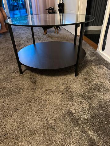 3 delig set, salontafel, twee kastjes