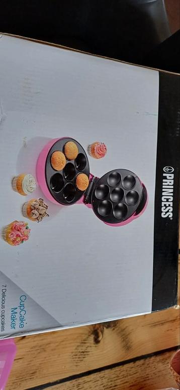 Cupcake Maker - Maak heerlijke cupcakes! beschikbaar voor biedingen