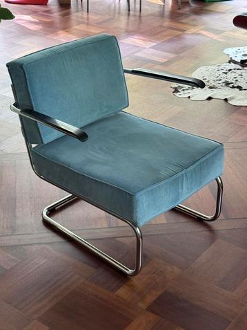 Zuiver Ridge Rib Stoel - Blauw beschikbaar voor biedingen