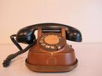 Antieke koper/bakeliet telefoon, Ophalen of Verzenden, Gebruikt, Met draaischijf