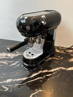 Smeg koffiemachine, Witgoed en Apparatuur, Koffiezetapparaten, 1 kopje, Zo goed als nieuw, Gemalen koffie, Koffiemachine