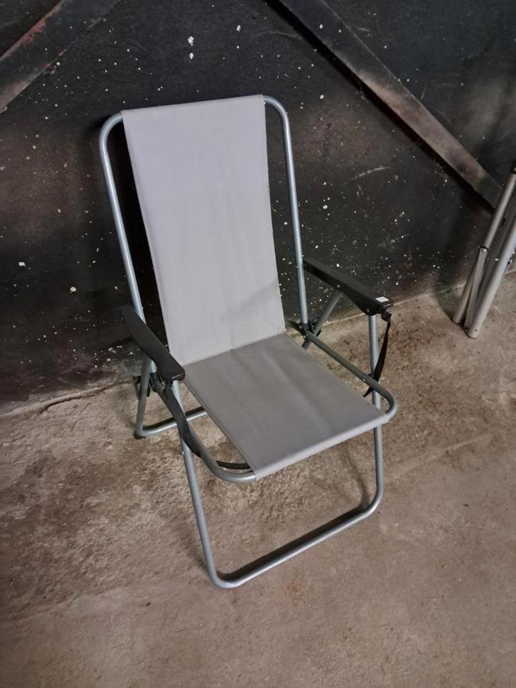 Inklapbare campingstoel - Zo goed als nieuw!, Tuin en Terras, Tuinstoelen, Zo goed als nieuw, Aluminium, Inklapbaar, Ophalen