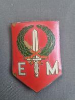 Metalen mouwembleem 1ste Divisie 7 december EM, Verzamelen, Ophalen of Verzenden, Landmacht, Nederland, Embleem of Badge