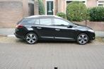 Renault Mégane 1.4 16V TCE 96KW Estate BOSE 2011 Zwart, Auto's, Renault, Voorwielaandrijving, Zwart, 4 cilinders, Zwart