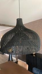 Zwarte hanglamp, Huis en Inrichting, Lampen | Hanglampen, Ophalen of Verzenden, Zo goed als nieuw, Minder dan 50 cm