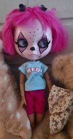 Blythe clowntje custom, Verzamelen, Poppen, Ophalen of Verzenden, Zo goed als nieuw, Kleertjes