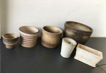 Vintage bloempotten modellen jaren ‘50 luxe kwaliteit beschikbaar voor biedingen