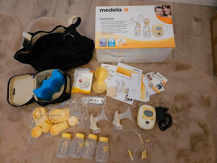 Medela Freestyle elektrische dubbele borstkolf compleet, Kinderen en Baby's, Babyvoeding en Toebehoren, Gebruikt, Borstkolf, Ophalen