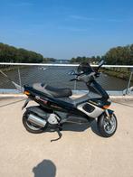 Gilera runner fx 125cc zwart, Fietsen en Brommers, Scooters | Piaggio, Ophalen, Zo goed als nieuw, Overige modellen