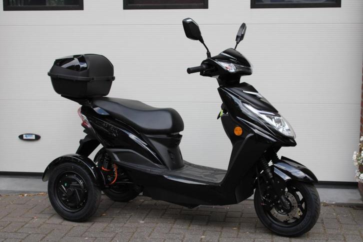 Retelli Conforto GEEN HELMPLICHT 45 km/u- Geen Rijbewijs, Fietsen en Brommers, Scooters | Overige merken, Nieuw, Elektrisch, Ophalen